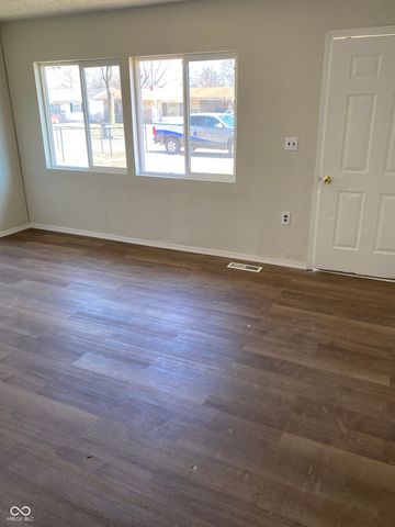 3132 Wallace Avenue, Indianapolis, IN 46218