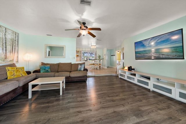 13497 100TH AVENUE, Seminole, FL 33776