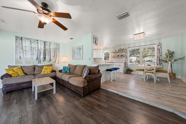 13497 100TH AVENUE, Seminole, FL 33776