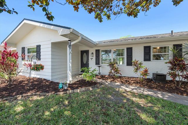 13497 100TH AVENUE, Seminole, FL 33776