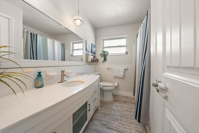 13497 100TH AVENUE, Seminole, FL 33776