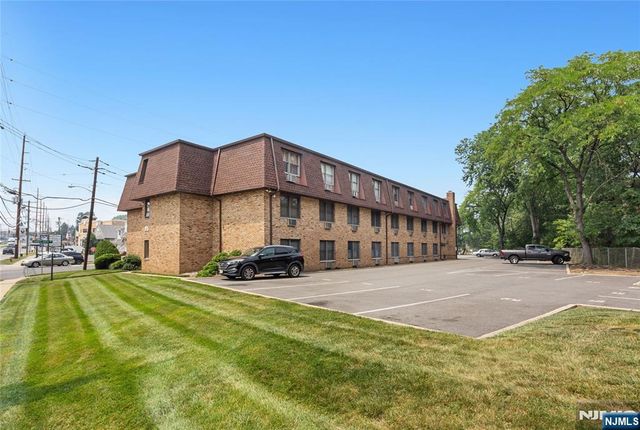 25 Market Street 4, Saddle Brook, NJ 07663