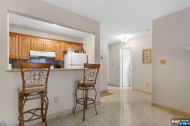 25 Market Street 4, Saddle Brook, NJ 07663