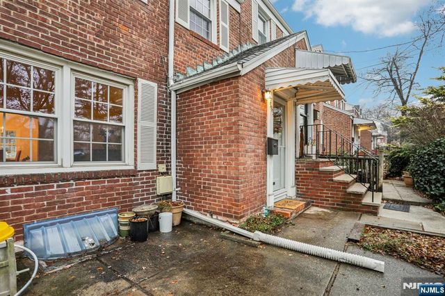 593 Beverly Road, Teaneck, NJ 07666