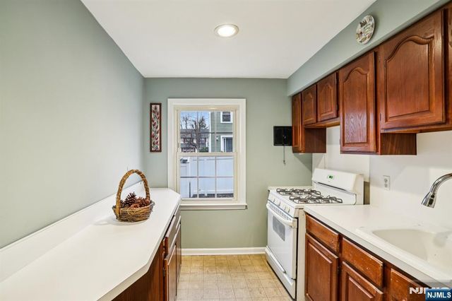 593 Beverly Road, Teaneck, NJ 07666