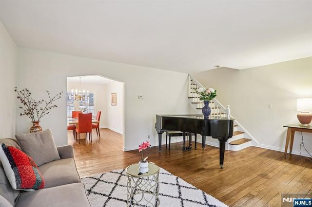 593 Beverly Road, Teaneck, NJ 07666