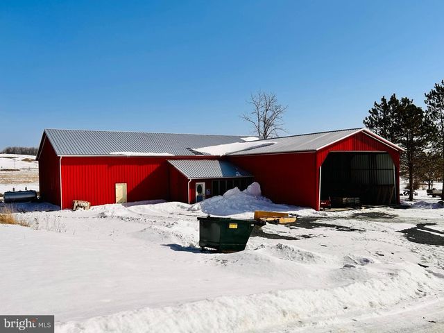 1800 ROSS RD, Curwensville, PA 16833