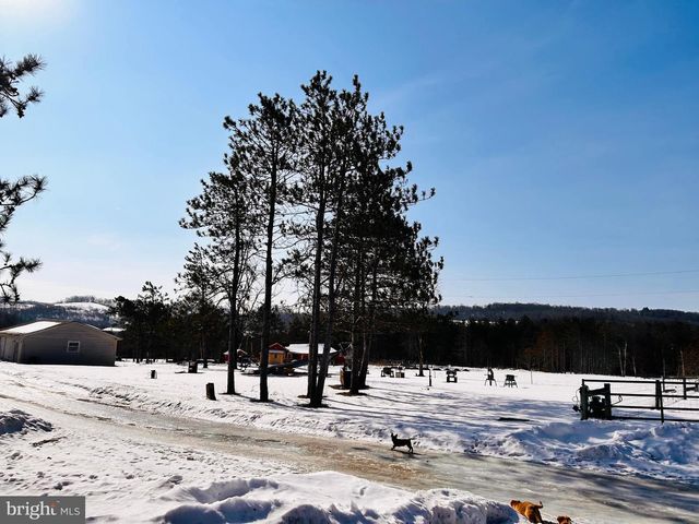 1800 ROSS RD, Curwensville, PA 16833