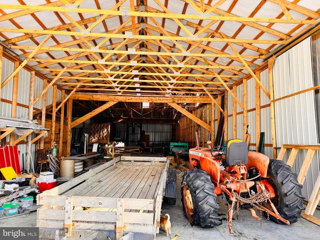 1800 ROSS RD, Curwensville, PA 16833