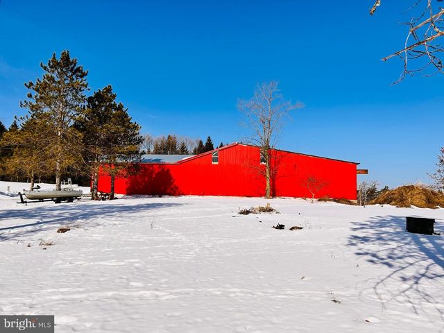 1800 ROSS RD, Curwensville, PA 16833