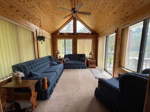 8428 Eastwood Road, Mounds View, MN 55112