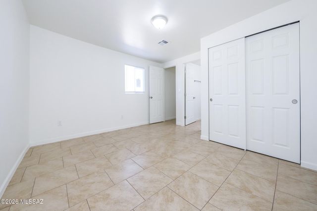 2012 S Beverly Avenue, Tucson, AZ 85711