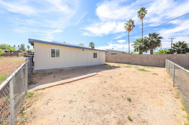 2012 S Beverly Avenue, Tucson, AZ 85711