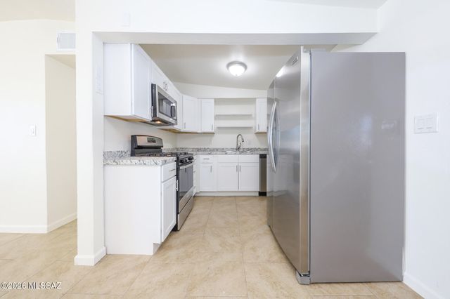 2012 S Beverly Avenue, Tucson, AZ 85711