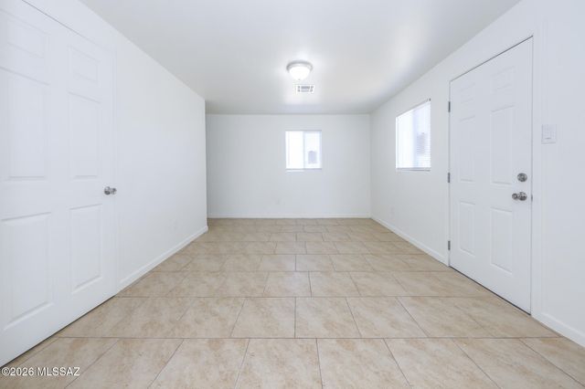 2012 S Beverly Avenue, Tucson, AZ 85711