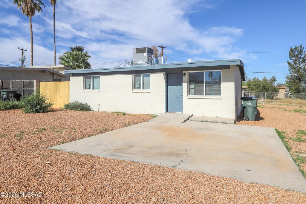 2012 S Beverly Avenue, Tucson, AZ 85711