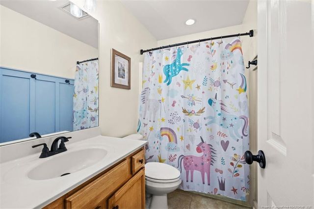 610 Orchard Falls Drive, Spring Lake, NC 28390