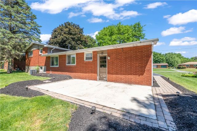 389 Sharon Drive, Greece, NY 14626
