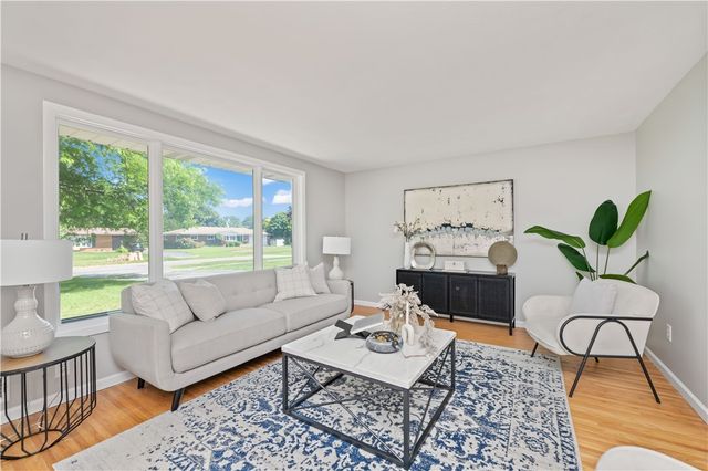 389 Sharon Drive, Greece, NY 14626