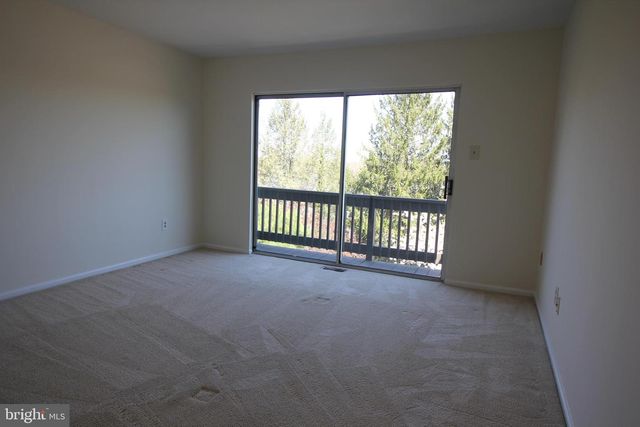 37-F MELROSE RD, Princeton, NJ 08540