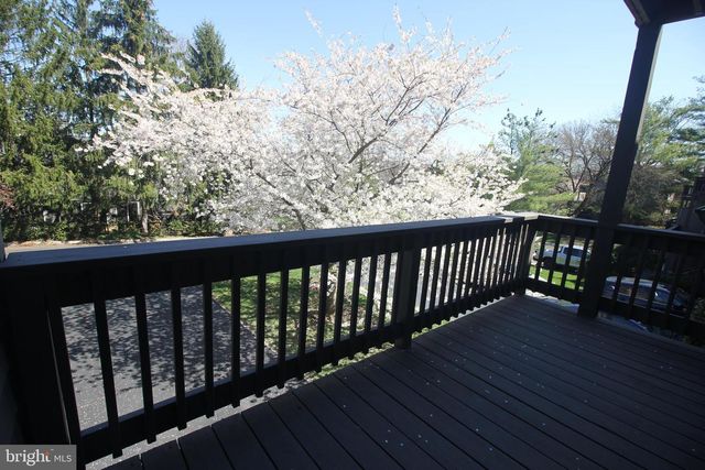 37-F MELROSE RD, Princeton, NJ 08540