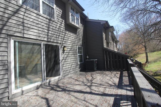 37-F MELROSE RD, Princeton, NJ 08540