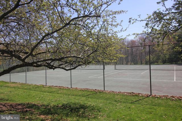 37-F MELROSE RD, Princeton, NJ 08540