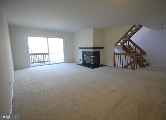 37-F MELROSE RD, Princeton, NJ 08540
