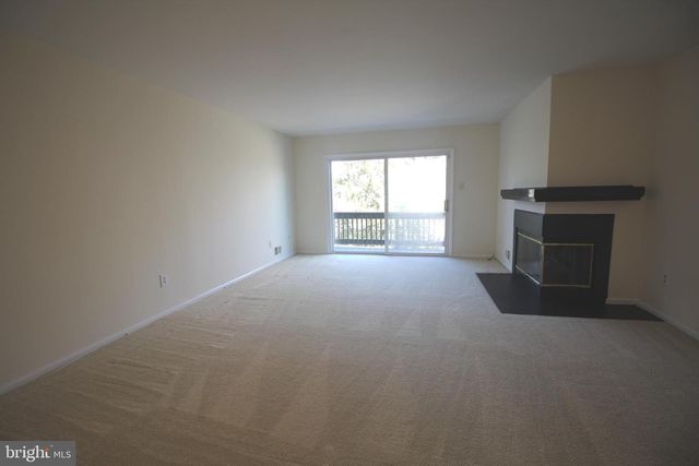 37-F MELROSE RD, Princeton, NJ 08540