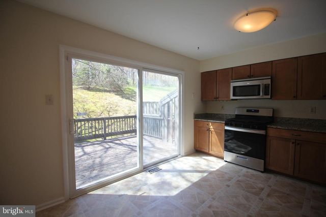37-F MELROSE RD, Princeton, NJ 08540