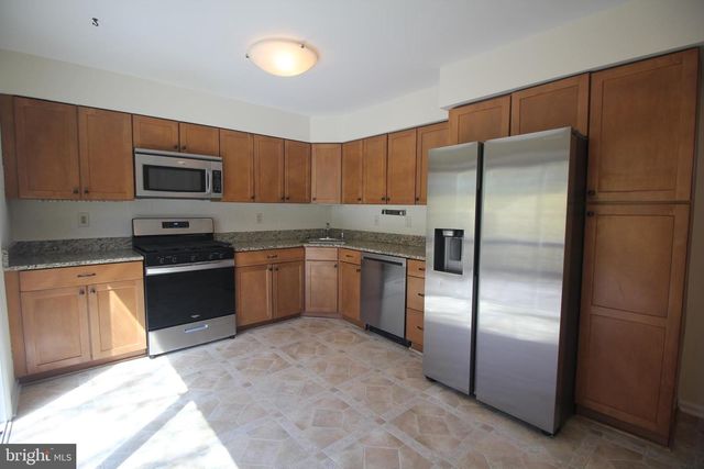 37-F MELROSE RD, Princeton, NJ 08540