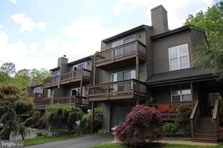 37-F MELROSE RD, Princeton, NJ 08540