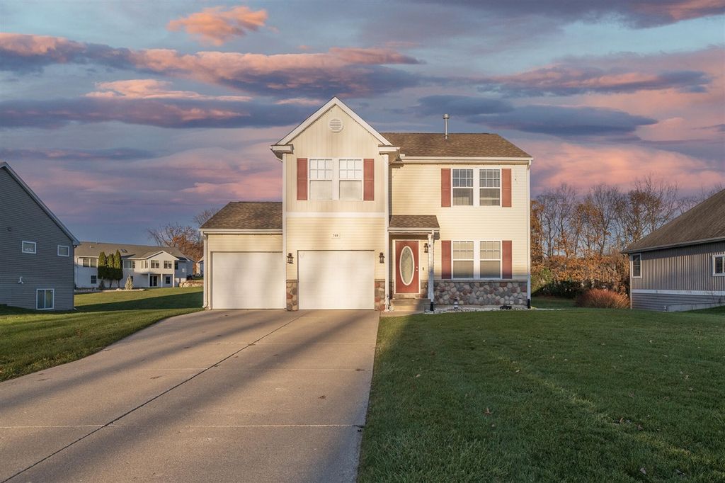 769 Laurel Wood Street, Kalamazoo, MI 49009