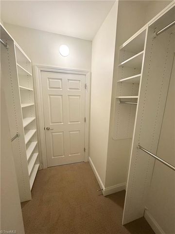 200 Lennox Drive 2D, Jamestown, NC 27282