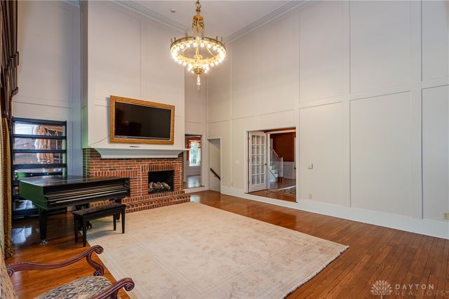 1910 Rustling Oak Court, Washington Twp, OH 45459