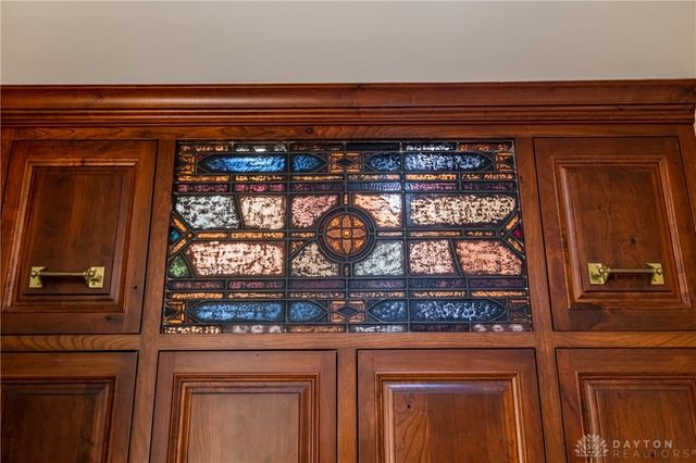 1910 Rustling Oak Court, Washington Twp, OH 45459