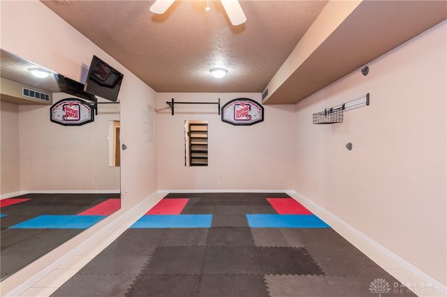 1910 Rustling Oak Court, Washington Twp, OH 45459