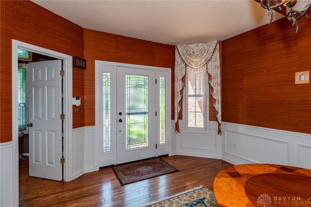 1910 Rustling Oak Court, Washington Twp, OH 45459