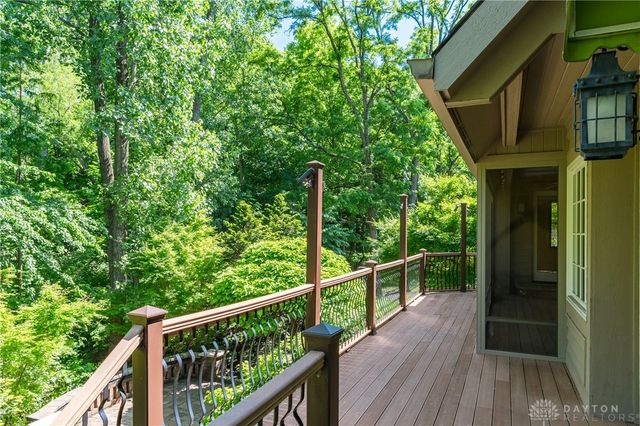 1910 Rustling Oak Court, Washington Twp, OH 45459