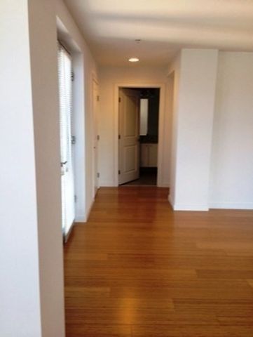 16 Miner St 510, Boston, MA 02215