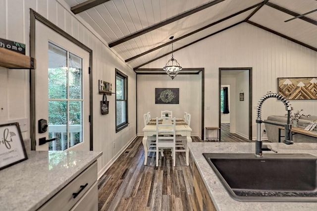63 Mint Lane, Clayton, GA 30525