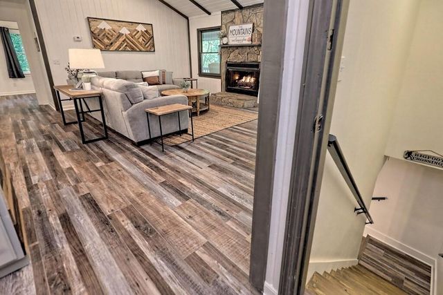 63 Mint Lane, Clayton, GA 30525