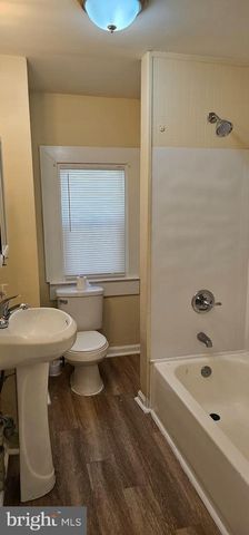 613 N WILLOW ST, Trenton, NJ 08618
