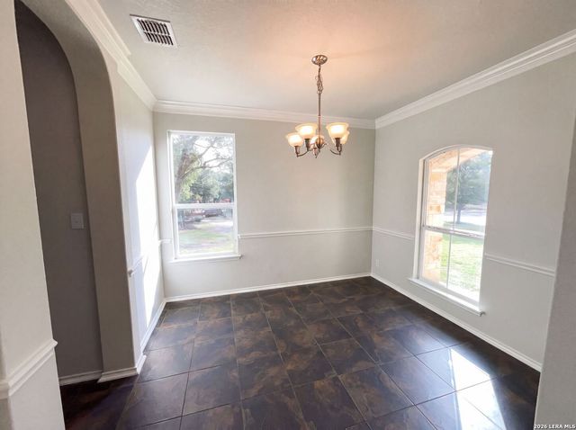 207 REDBIRD CIR, San Antonio, TX 78253