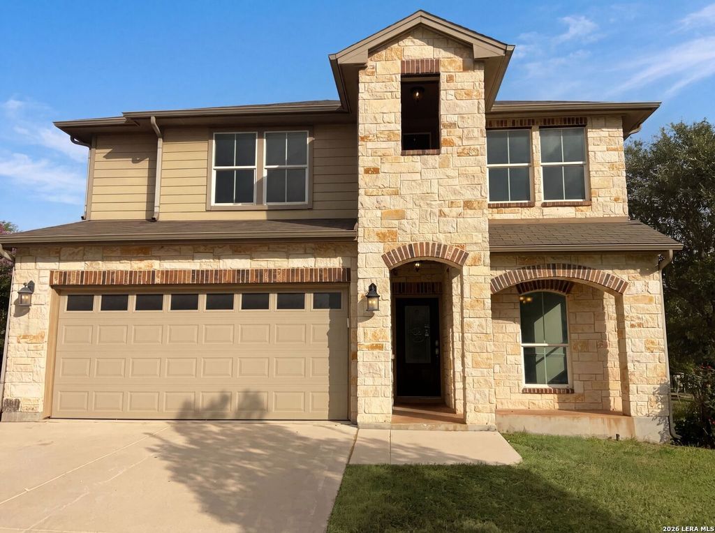 207 REDBIRD CIR, San Antonio, TX 78253