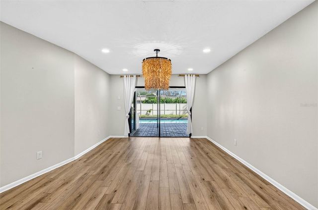 5107 LANAI WAY, Tampa, FL 33624