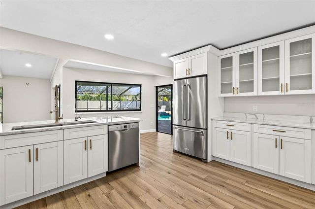 5107 LANAI WAY, Tampa, FL 33624