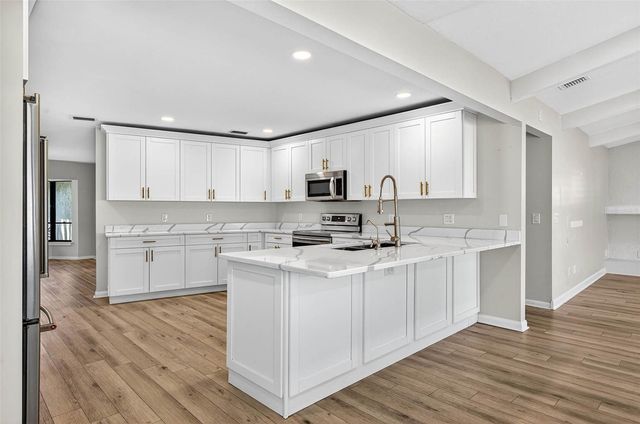 5107 LANAI WAY, Tampa, FL 33624