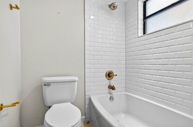 5107 LANAI WAY, Tampa, FL 33624