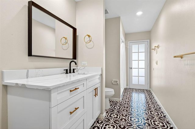 5107 LANAI WAY, Tampa, FL 33624